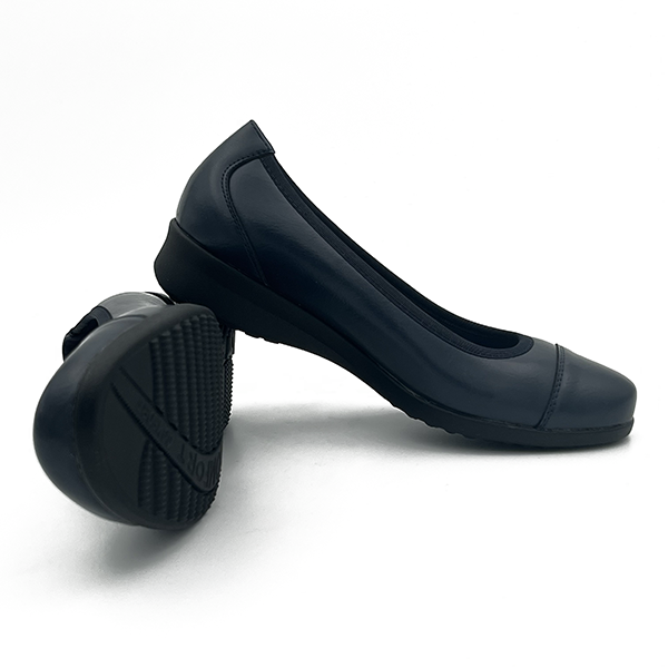 Low Wedge Comfort Pump - 0430