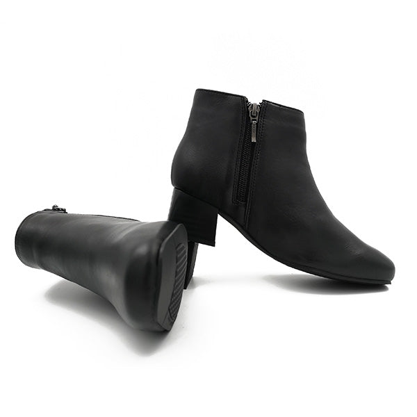 Low Heel Leather Ankle Boot - 0880