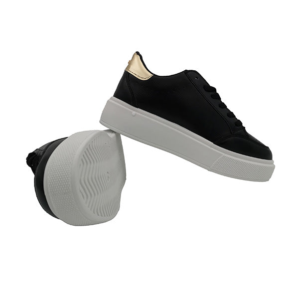 Lace Up Sneaker With Star Trim - 1036