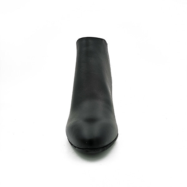 Leather Ankle Boot With Side Zip - 1054