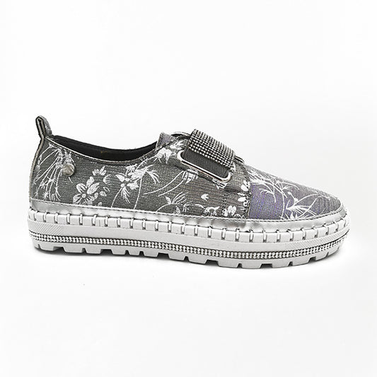 Slip On Diamante Sneaker - 1059