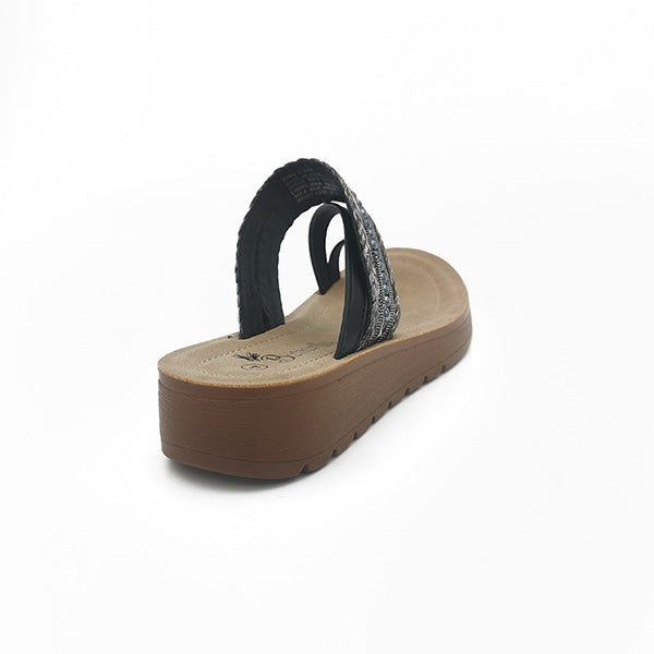 Low Wedge Sandal With Toe Piece - 1224