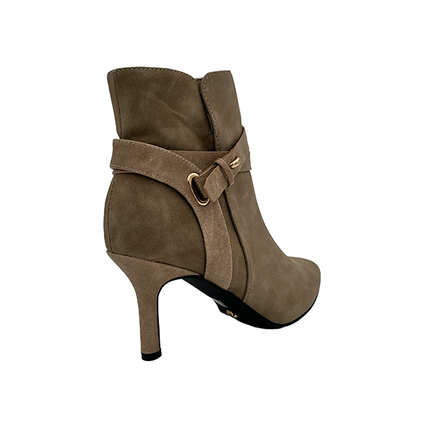Medium Heel Pointy Ankle Boot - 1275