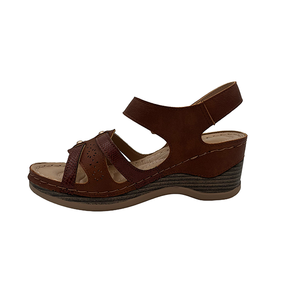 Comfort Sandal On Medium Wedge - 1398